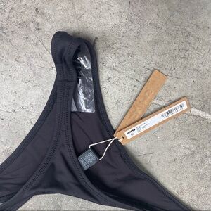 SKIMS RecycledSwim Thong Bikini Bottom Med NWT